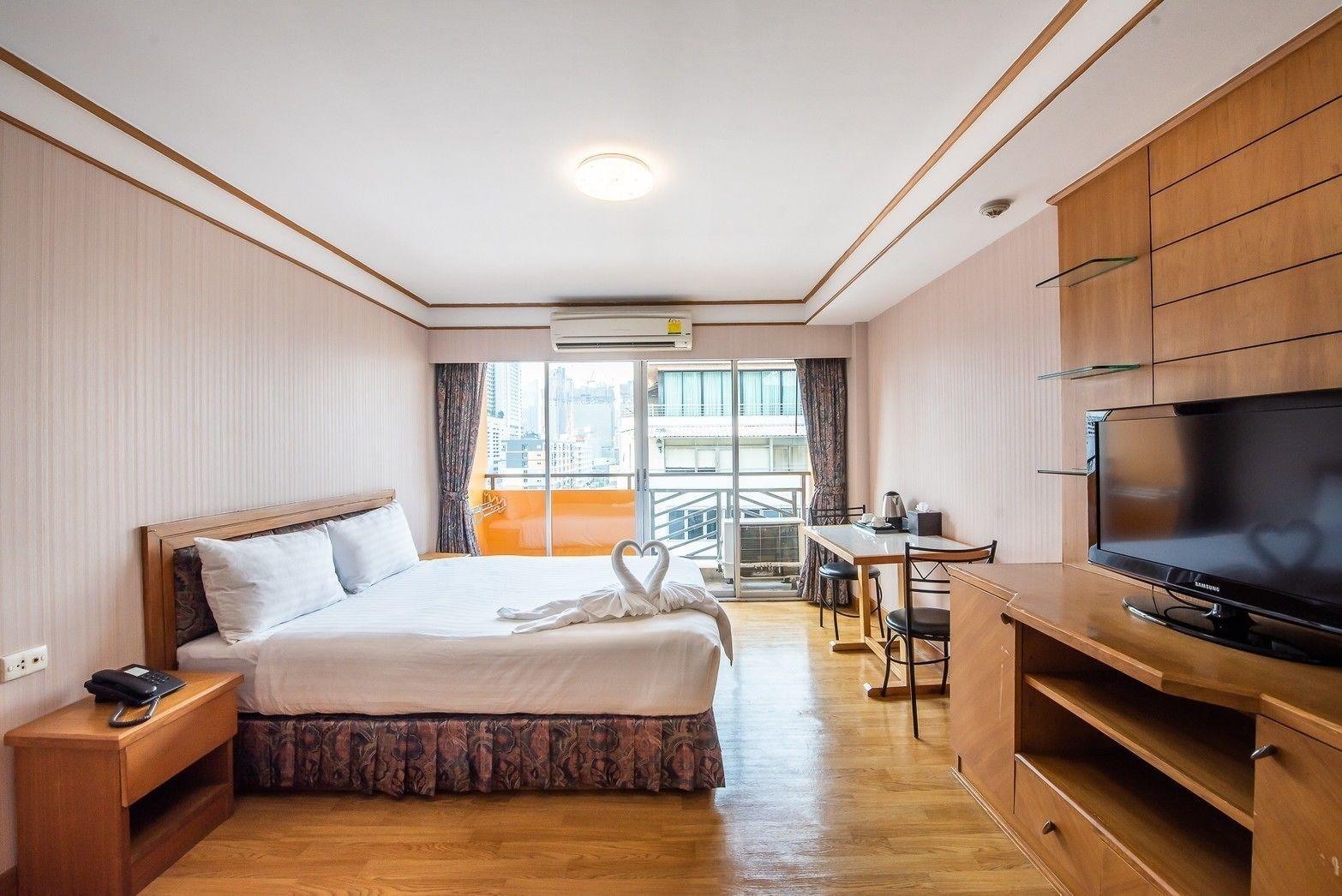 Roseate Ratchada Aparthotel Банкок Екстериор снимка