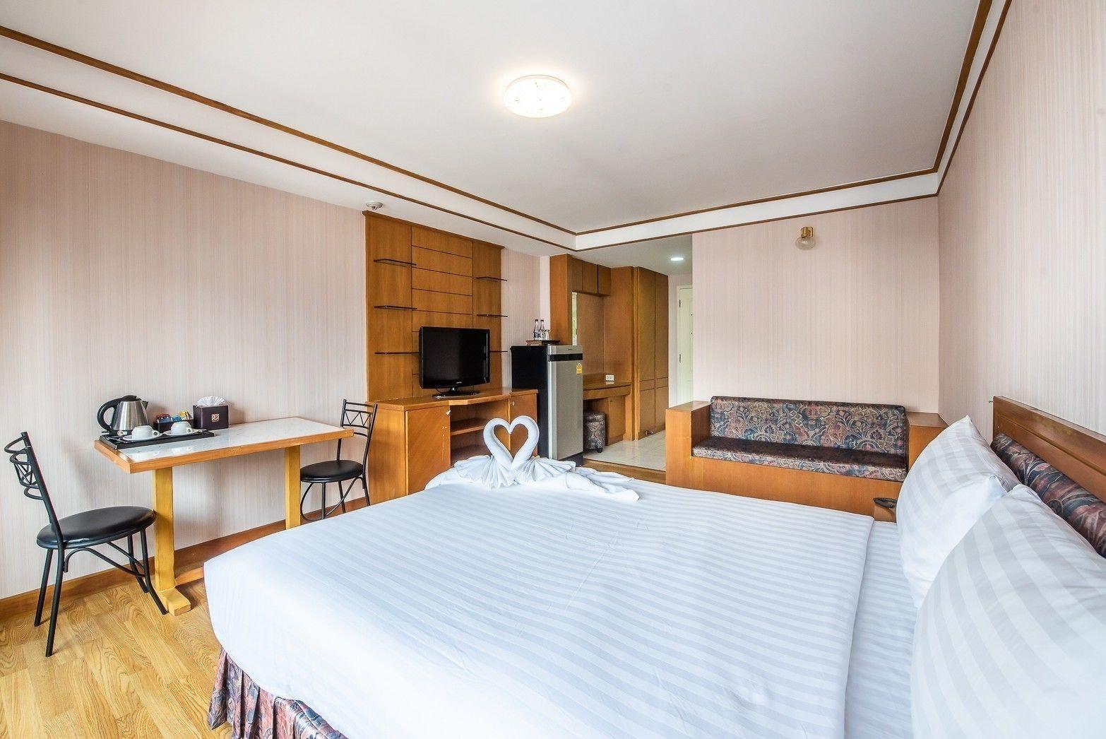 Roseate Ratchada Aparthotel Банкок Екстериор снимка