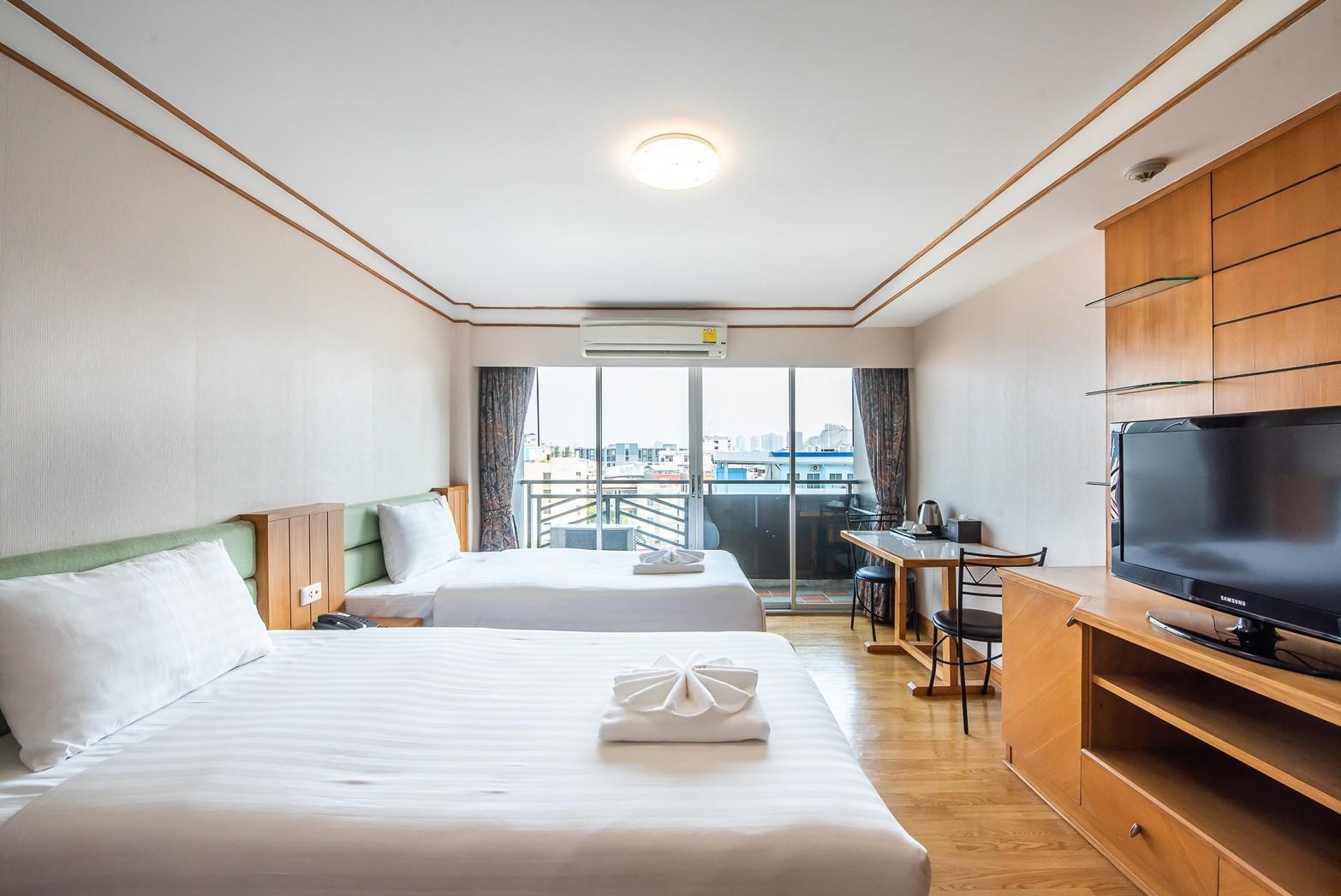 Roseate Ratchada Aparthotel Банкок Екстериор снимка