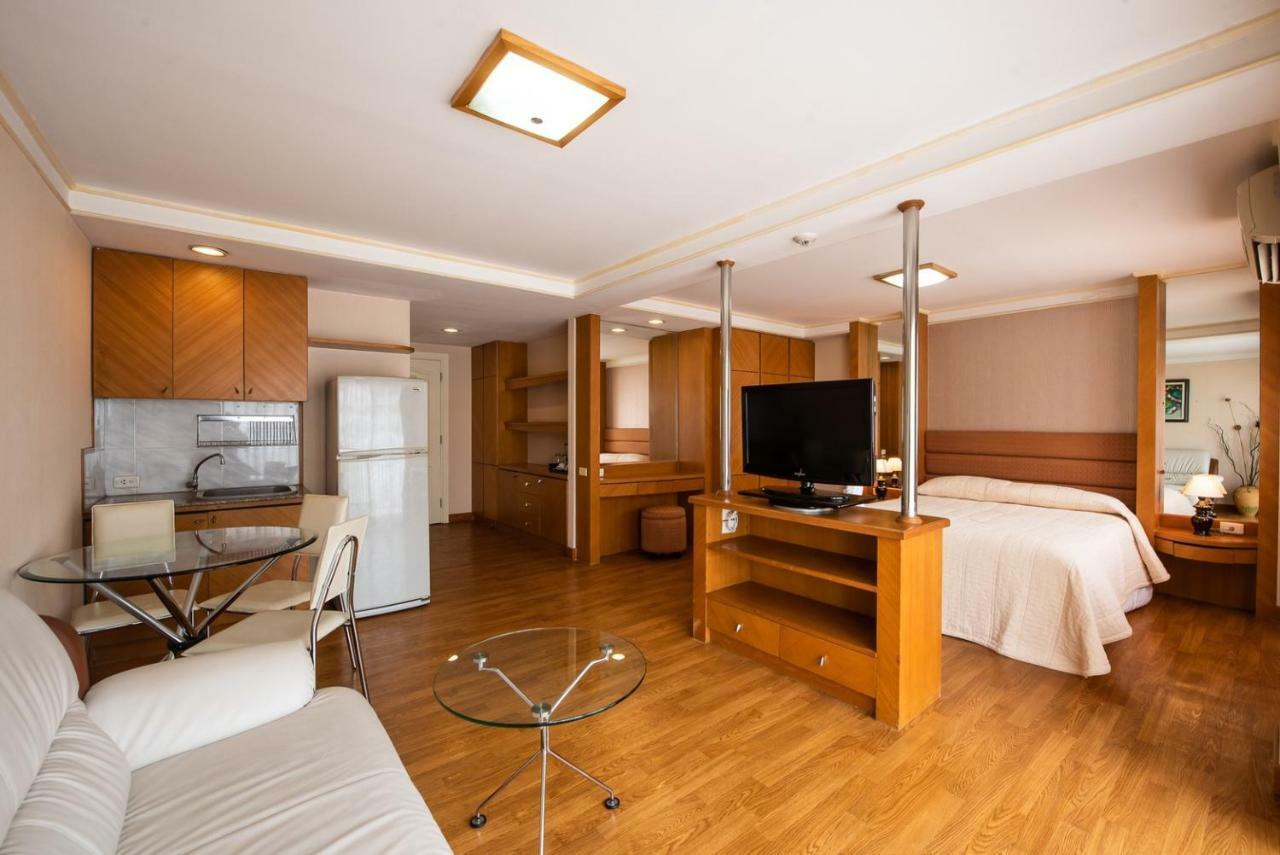 Roseate Ratchada Aparthotel Банкок Екстериор снимка