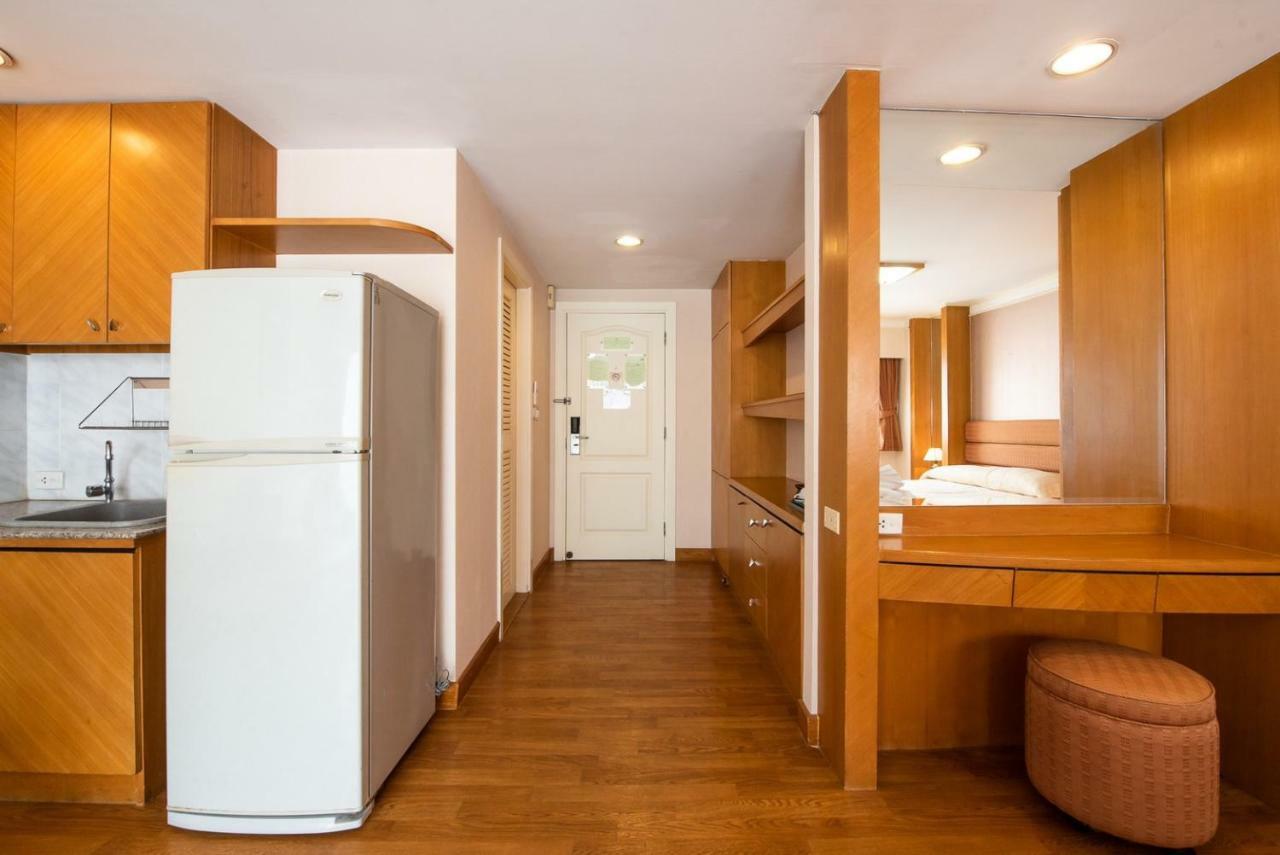 Roseate Ratchada Aparthotel Банкок Екстериор снимка