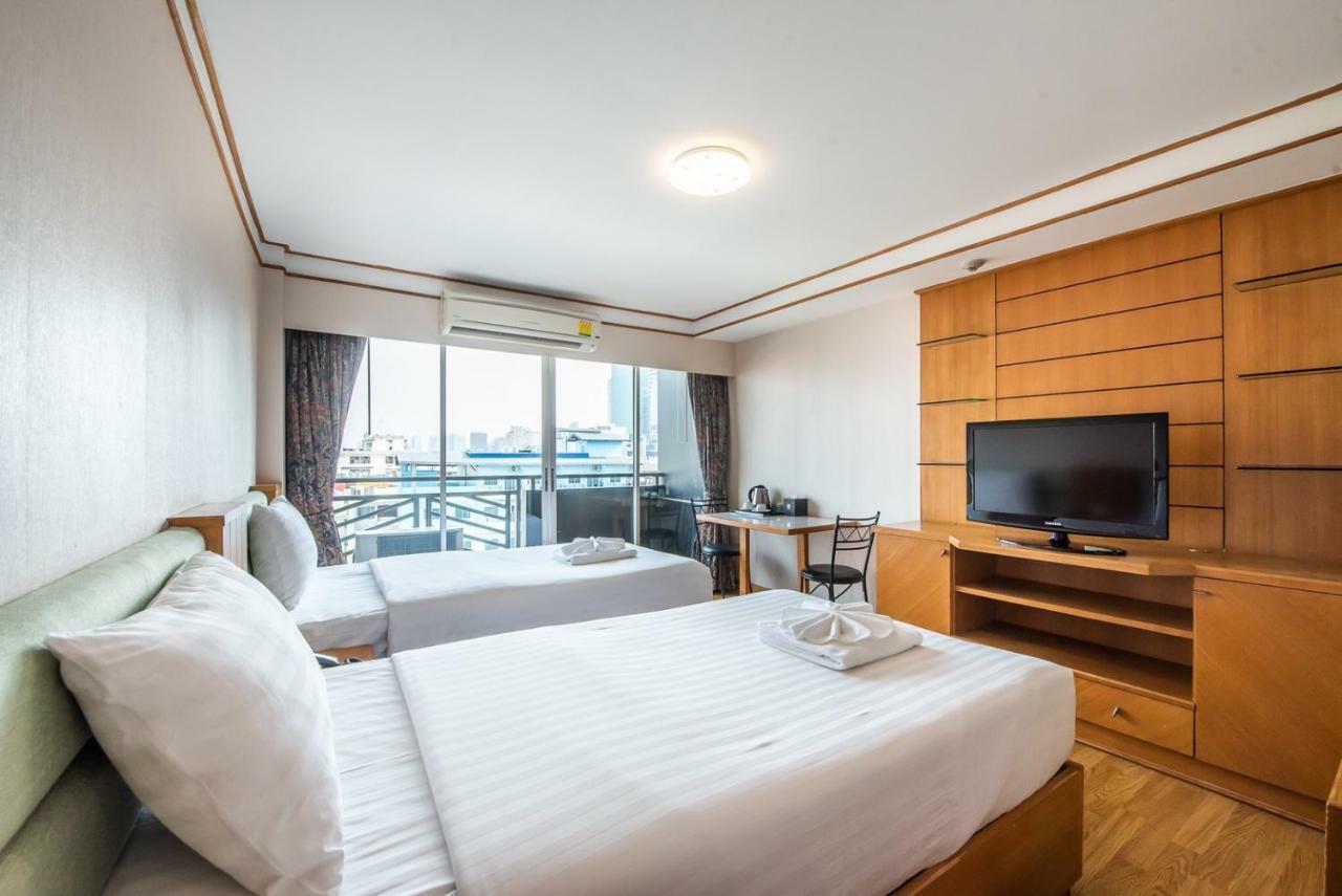 Roseate Ratchada Aparthotel Банкок Екстериор снимка