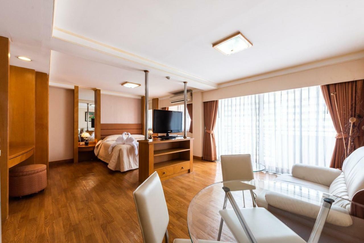 Roseate Ratchada Aparthotel Банкок Екстериор снимка