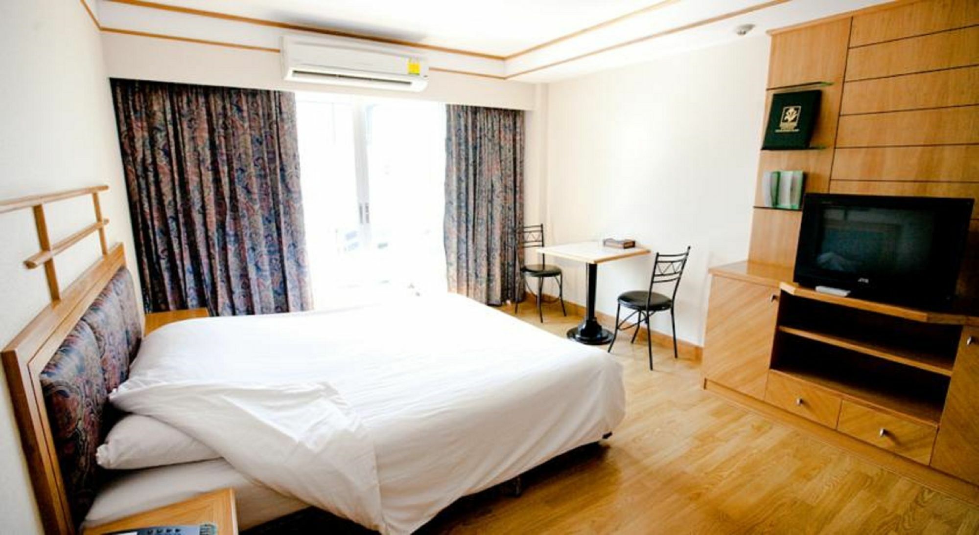 Roseate Ratchada Aparthotel Банкок Екстериор снимка