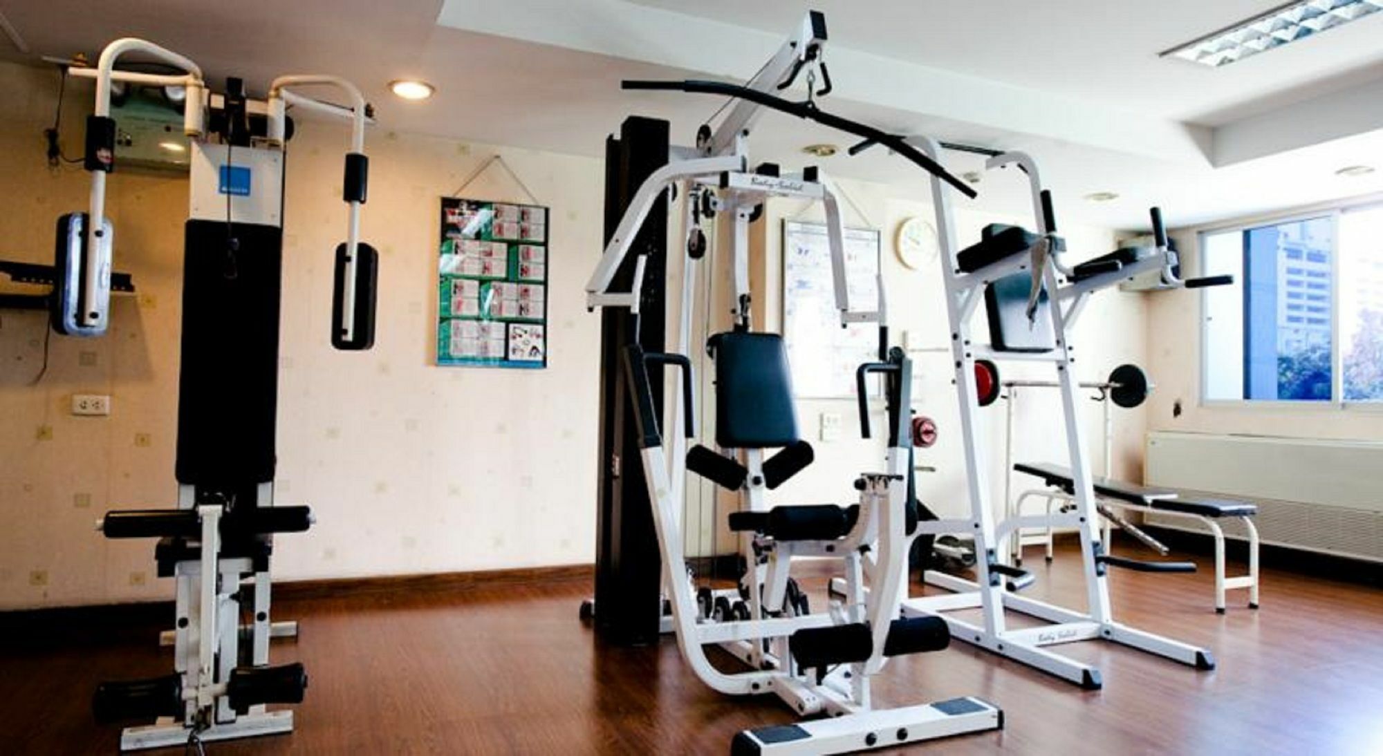 Roseate Ratchada Aparthotel Банкок Екстериор снимка
